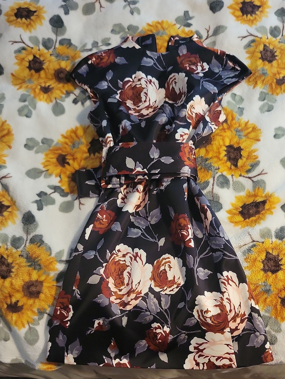 Theory Navy Floral Midi Dress with Brown & Cream Roses